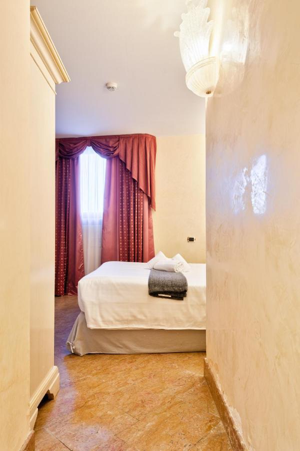 Hotel Vecellio Venice On The Lagoon Exterior foto